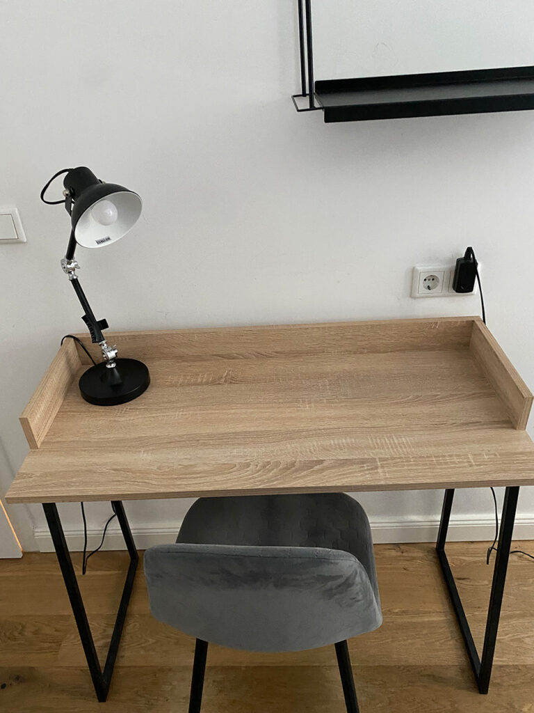 Remote Working in Berlin Desk